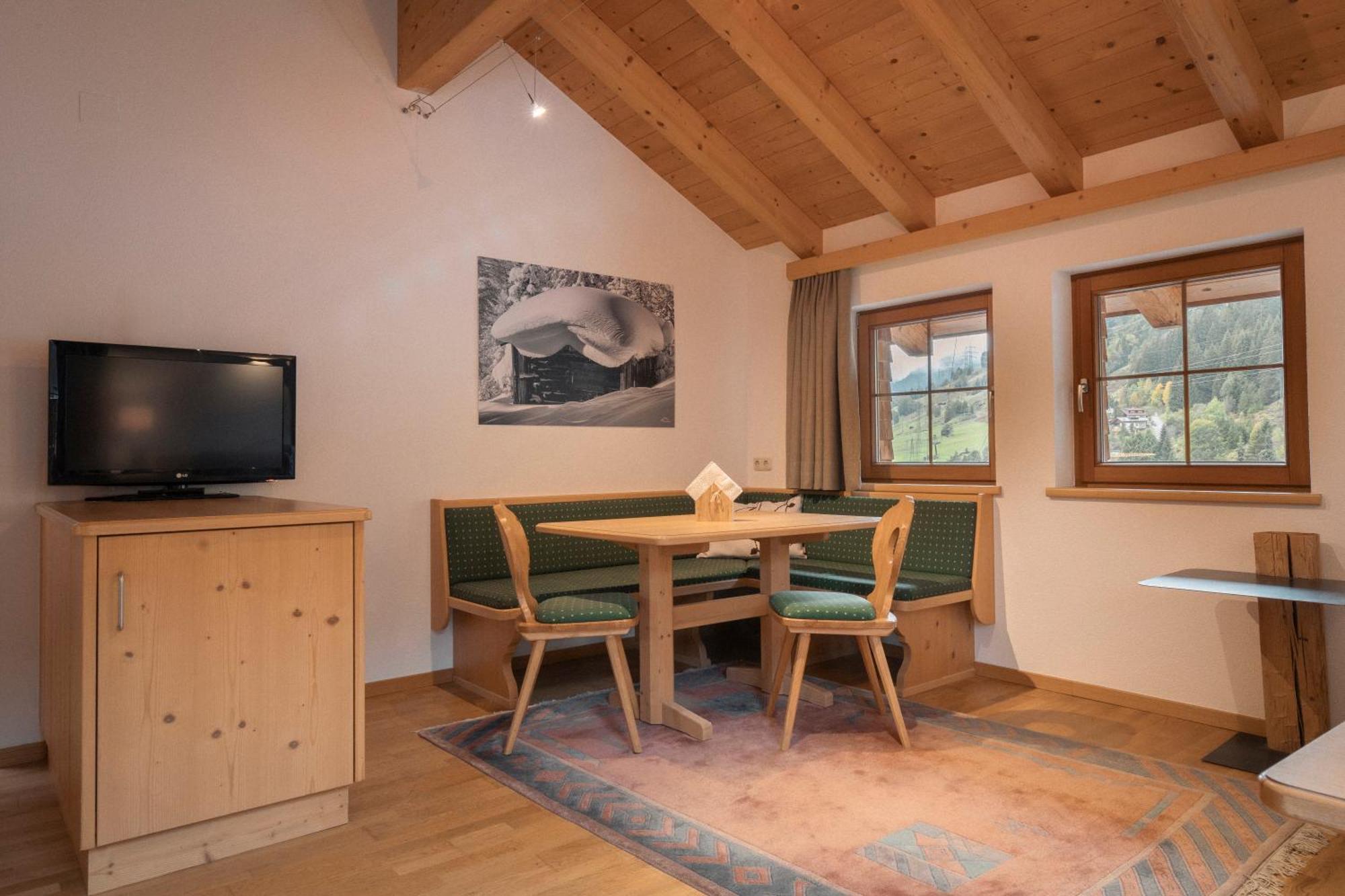 Apartments Sarlo St. Anton am Arlberg Zewnętrze zdjęcie